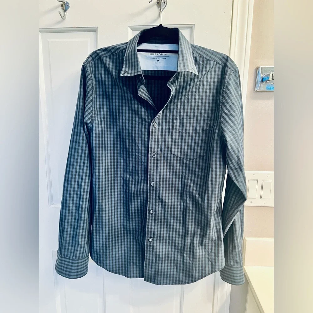Banana Republic Luxe Poplin Buffalo Check Button Down Shirt